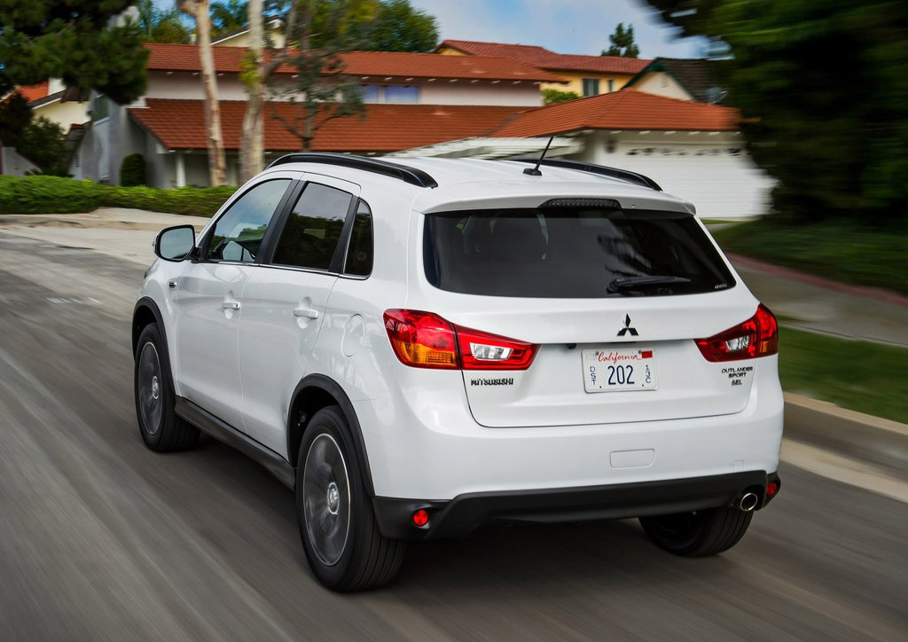 Mitsubishi-Outlander_Sport-2016-1024-78