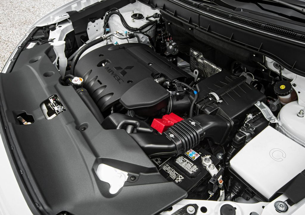 Mitsubishi-Outlander_Sport-2016-1024-45