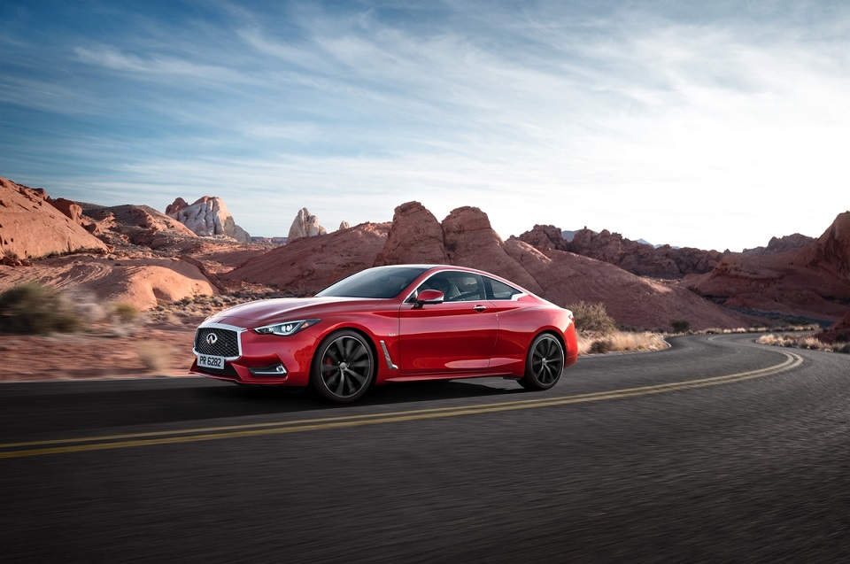2017_infiniti_q60_sport_coupe_04