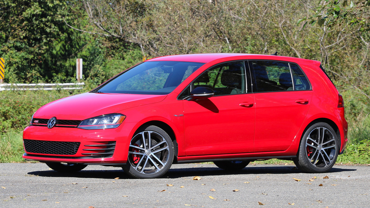 2017-volkswagen-golf-gti-sport-