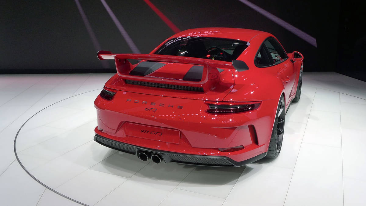 2018-porsche-911-gt3-4_0