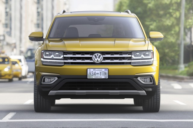 2018-volkswagen-atlas_