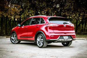 2017-kia-niro-1