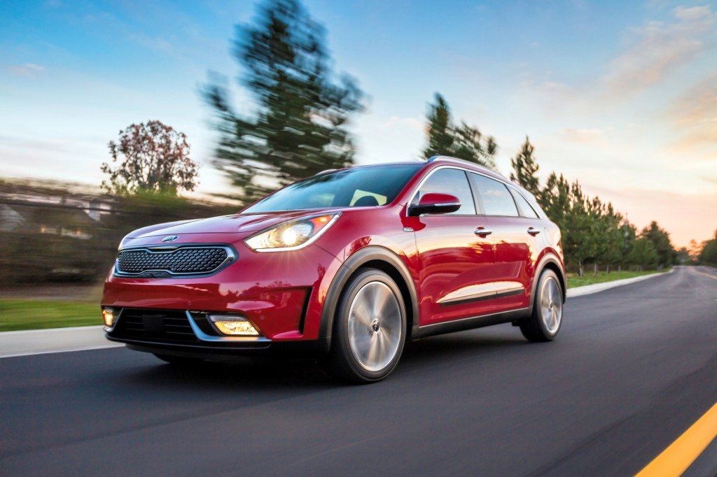 2017-kia-niro_5