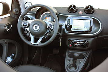 2017-smart-for-two-cabriolet-fd ins