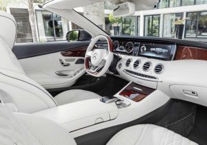 2018-Mercedes-Benz-S-Class-interior-dashboard