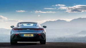 Aston martin DB11..