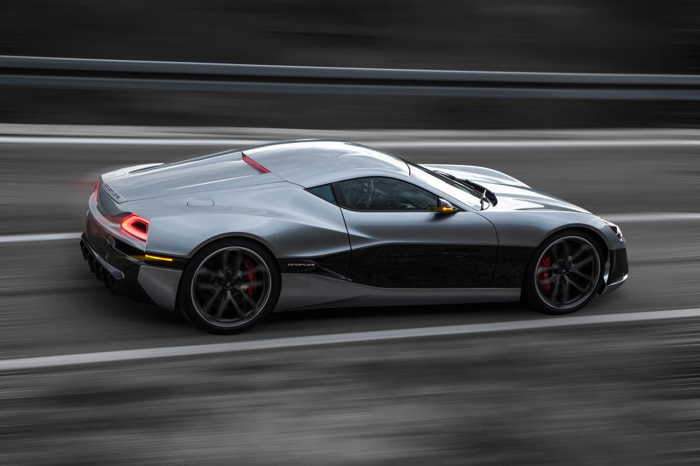 RImac-one-b-1