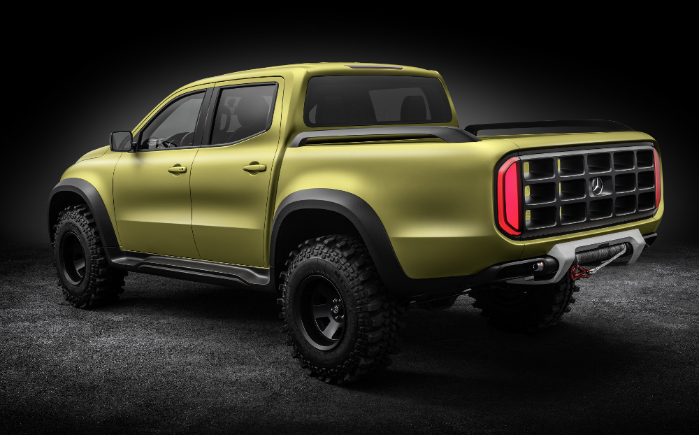 2018-Mercedes-Benz-X-Class-.jpg2
