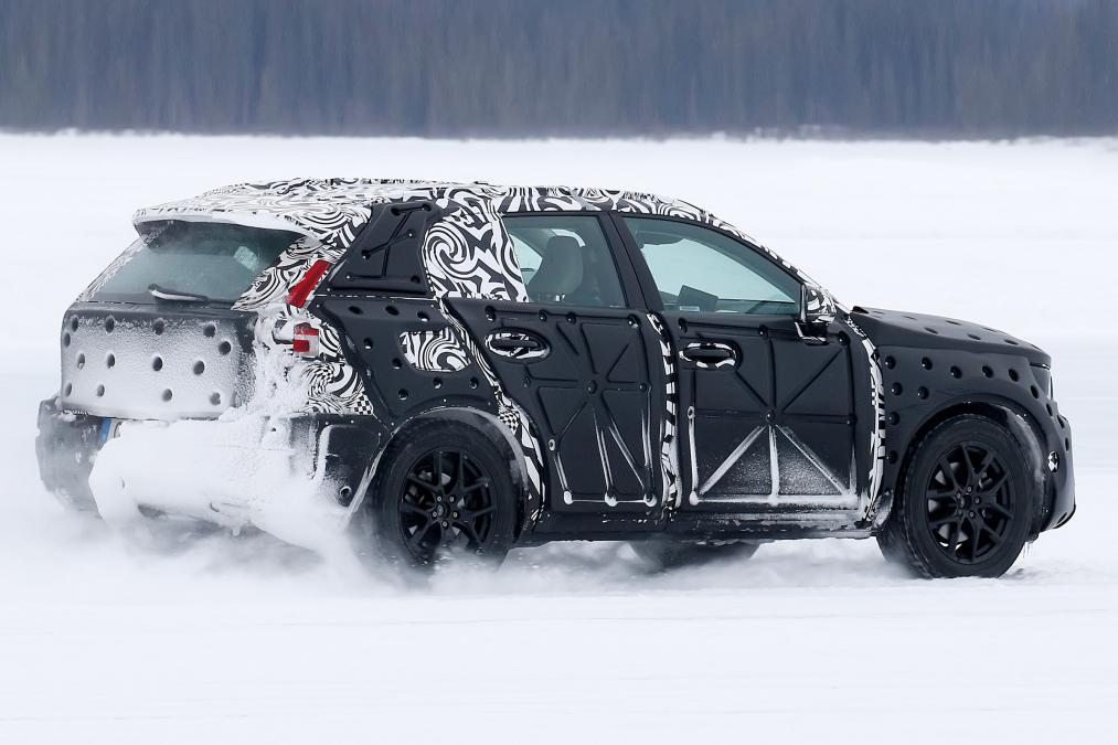 volvo-xc40-3
