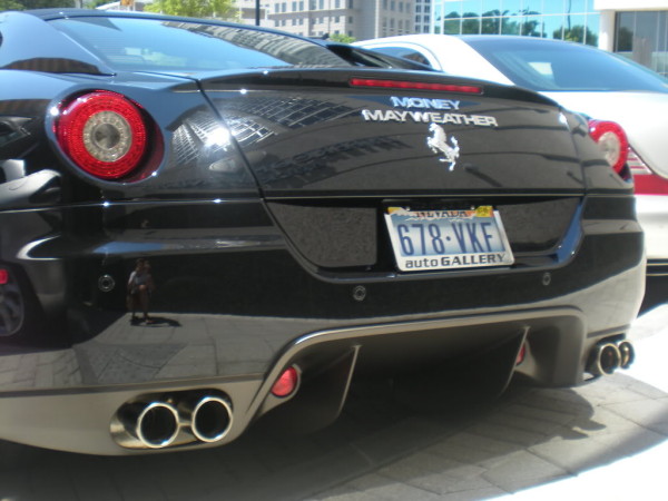 Mayweather-Ferrari-599-in-black-600x450