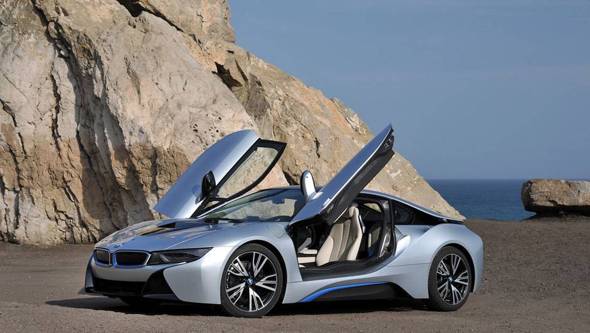 i8