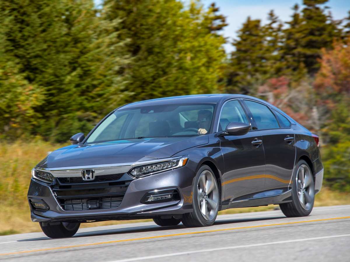 2020-Honda-Accord-Sedan-
