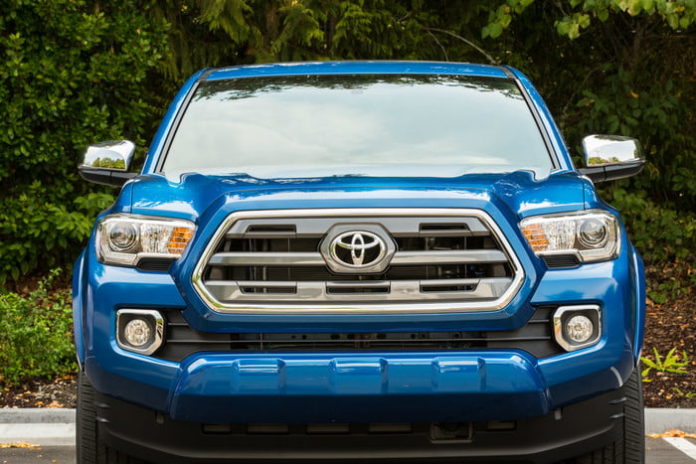 2018-toyota-tacoma-limited-