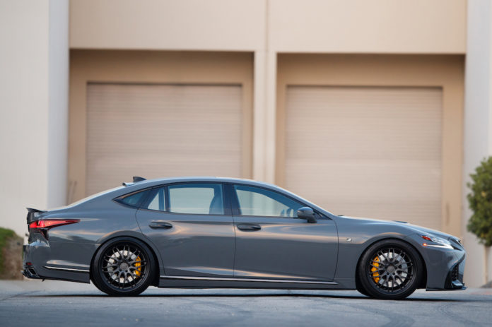 2020 Lexus LS 500 01 imagen