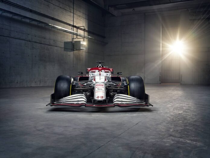 AlfaRomeoRacingORLEN-C41(5)