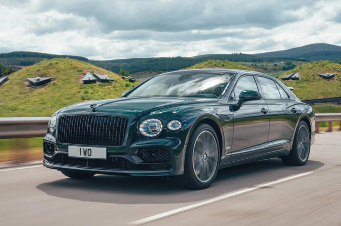99-bentley-flying-spur-phev-2021-official-images-hero-front