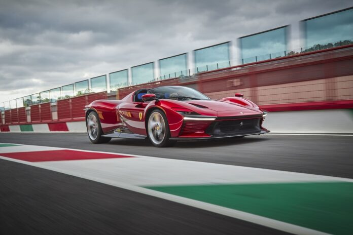 _K4A1694FERRARI