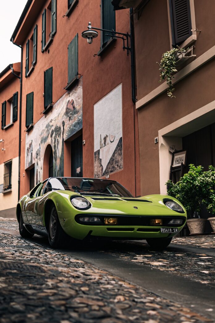 lamborghini Miura4