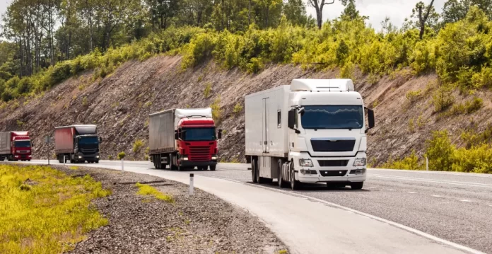 camiones-autonomos-carga-logistica-transporte